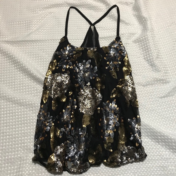 Bb Dakota - Sequin tank top - Picture 2 of 6